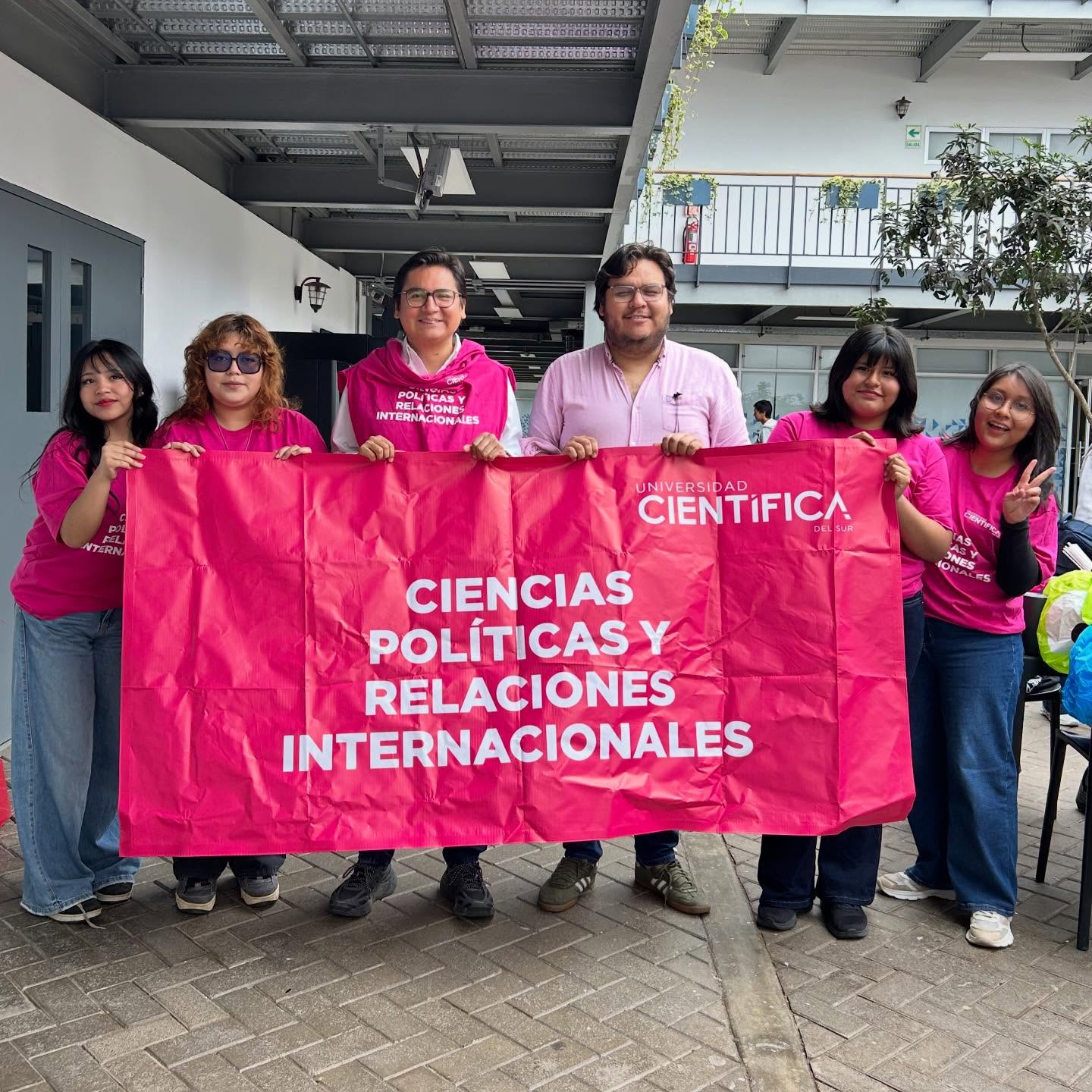 Celebramos la Semana Universitaria.